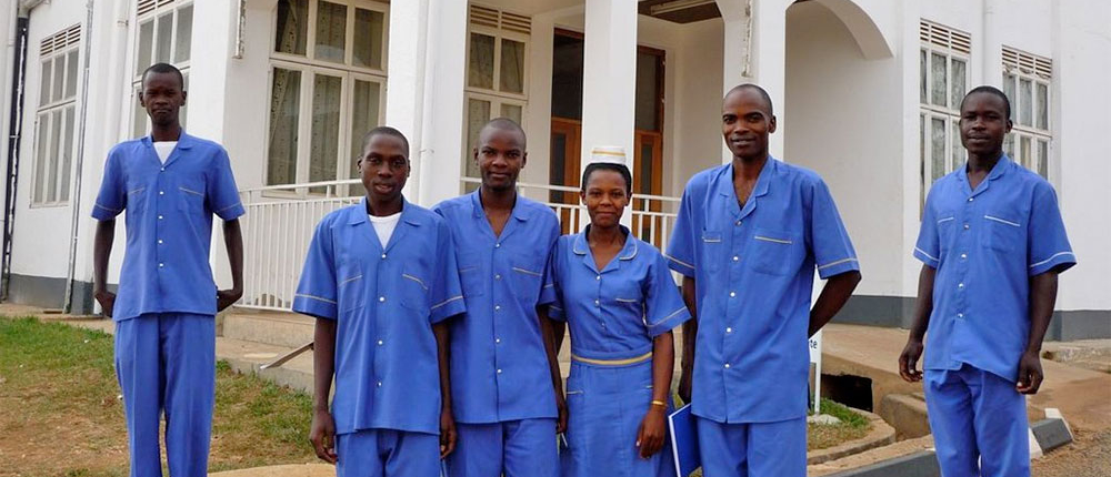 Support Vulnerable Ugandan Youth Certfity as Nurses - Global Giving ...